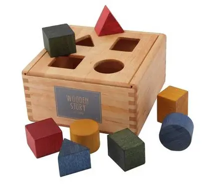 Wooden Story Montessori Shape Sorter